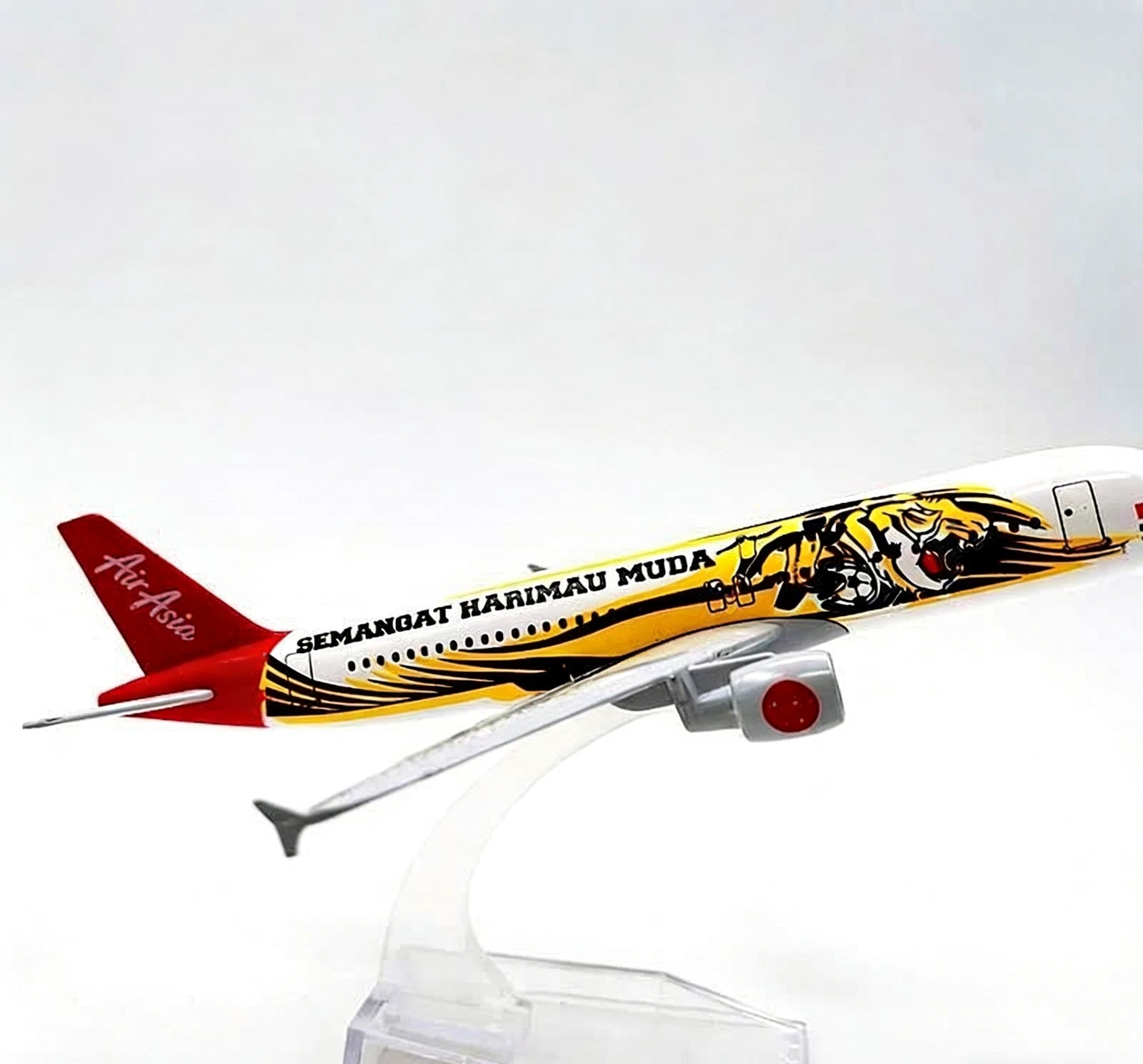 1:400 JC Wings Tigerair AIRBUS A320 Passenger Aircraft Diecast Airplane Model 07FC0E-D4 - KOEEK