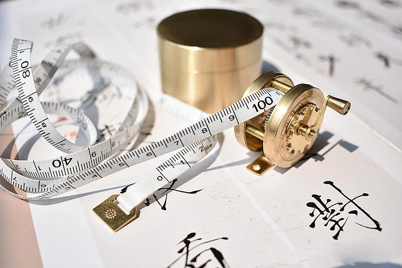 EDC Brass Pocket Tape Measure Mini Manual Reel Retro Flywheel Sewing Tool 07FC0E-D4 - KOEEK