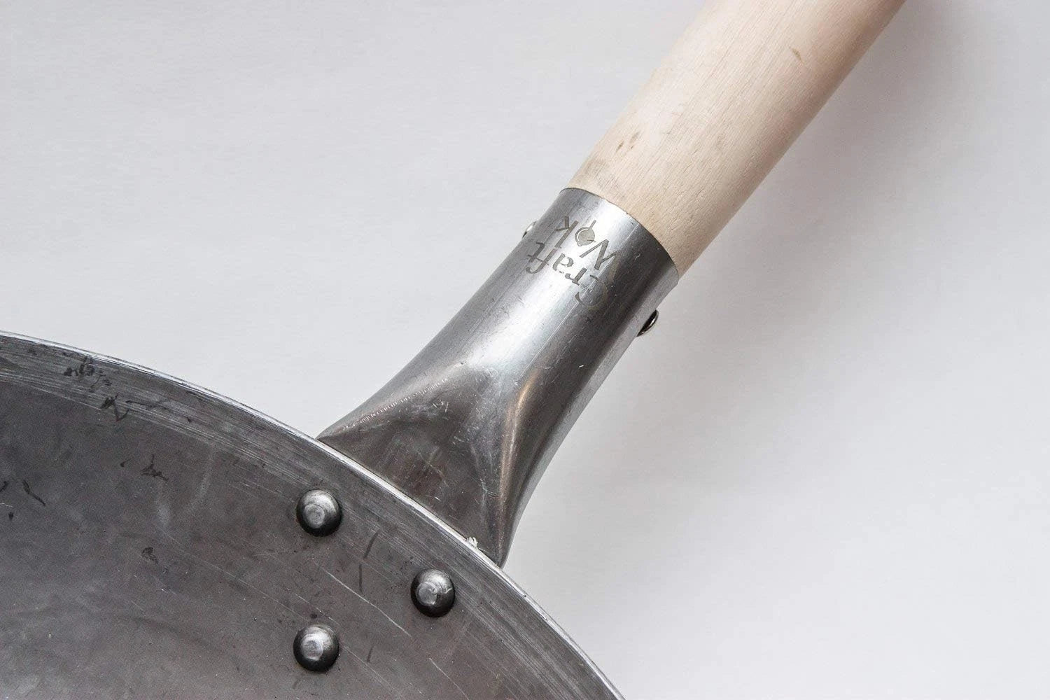 Traditional Hand Hammered Chinese Carbon Steel Wok with Wooden 07FC0E-D4 - KOEEK
