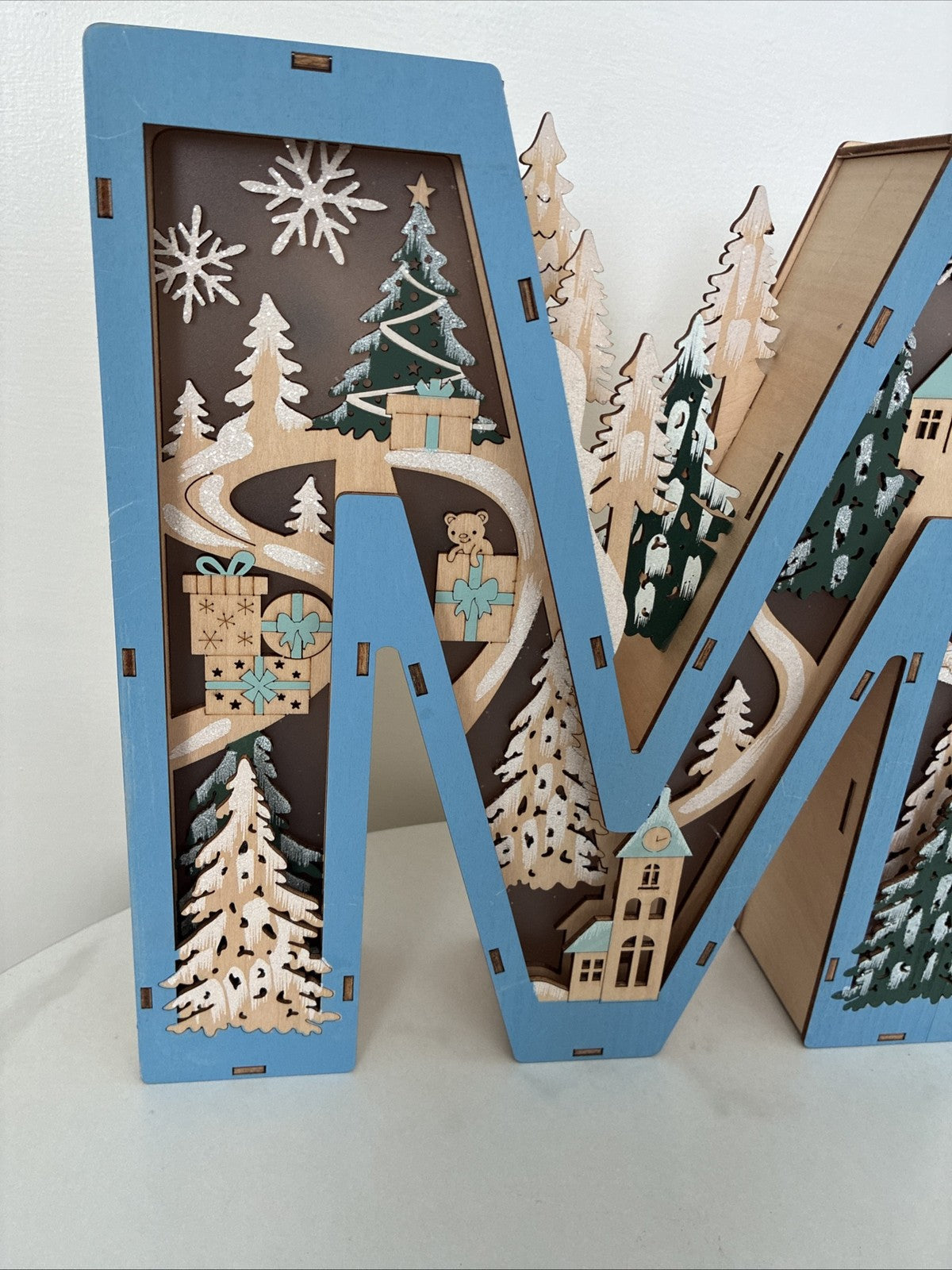 Anthropologie Wonderland Scene Letter M Monogram Christmas Fairy Light Decor ANTHROPOLOGIE - KOEEK
