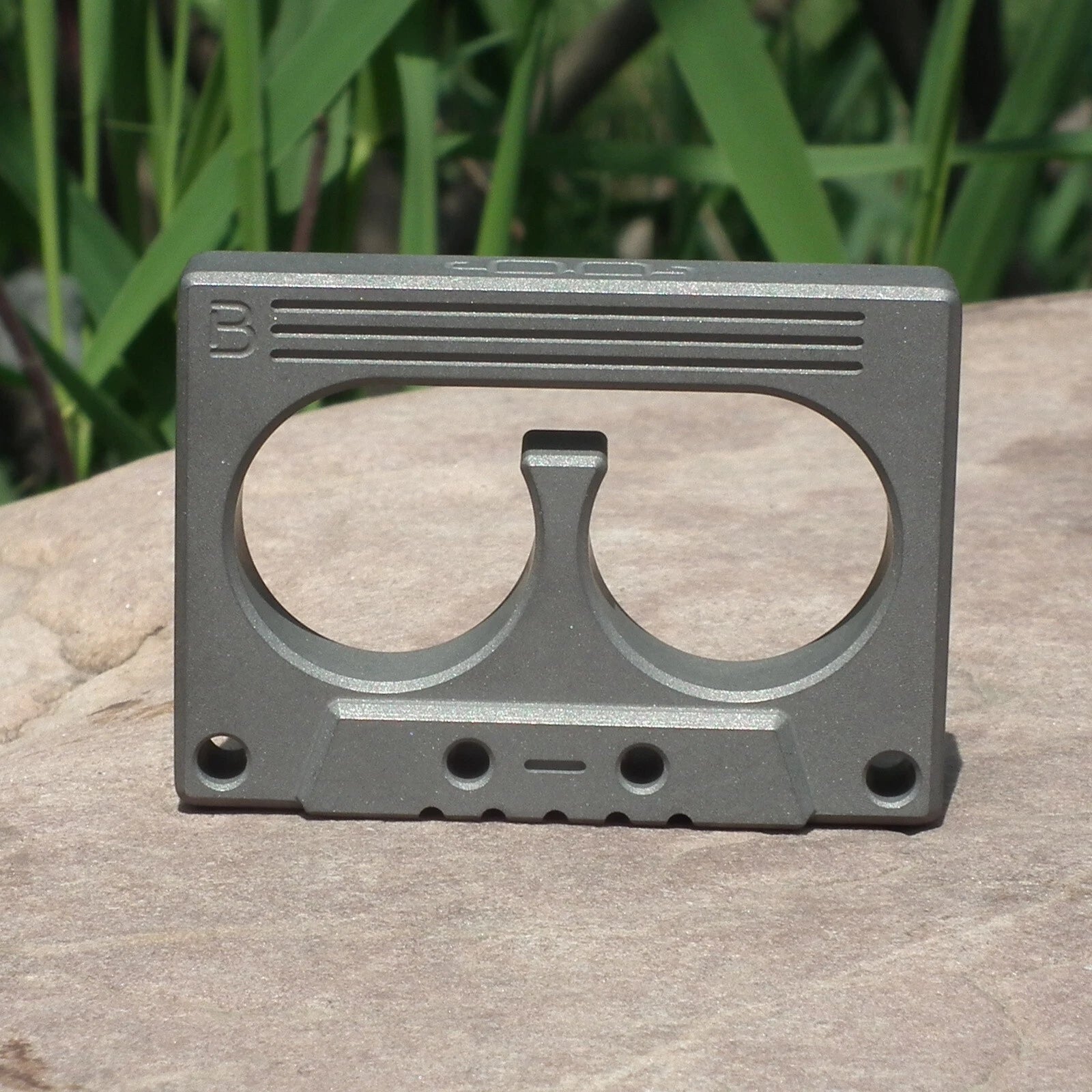 Outdoor Titanium EDC cassette tape display collect ornament garnish old times CD 07FC0E-D4 - KOEEK