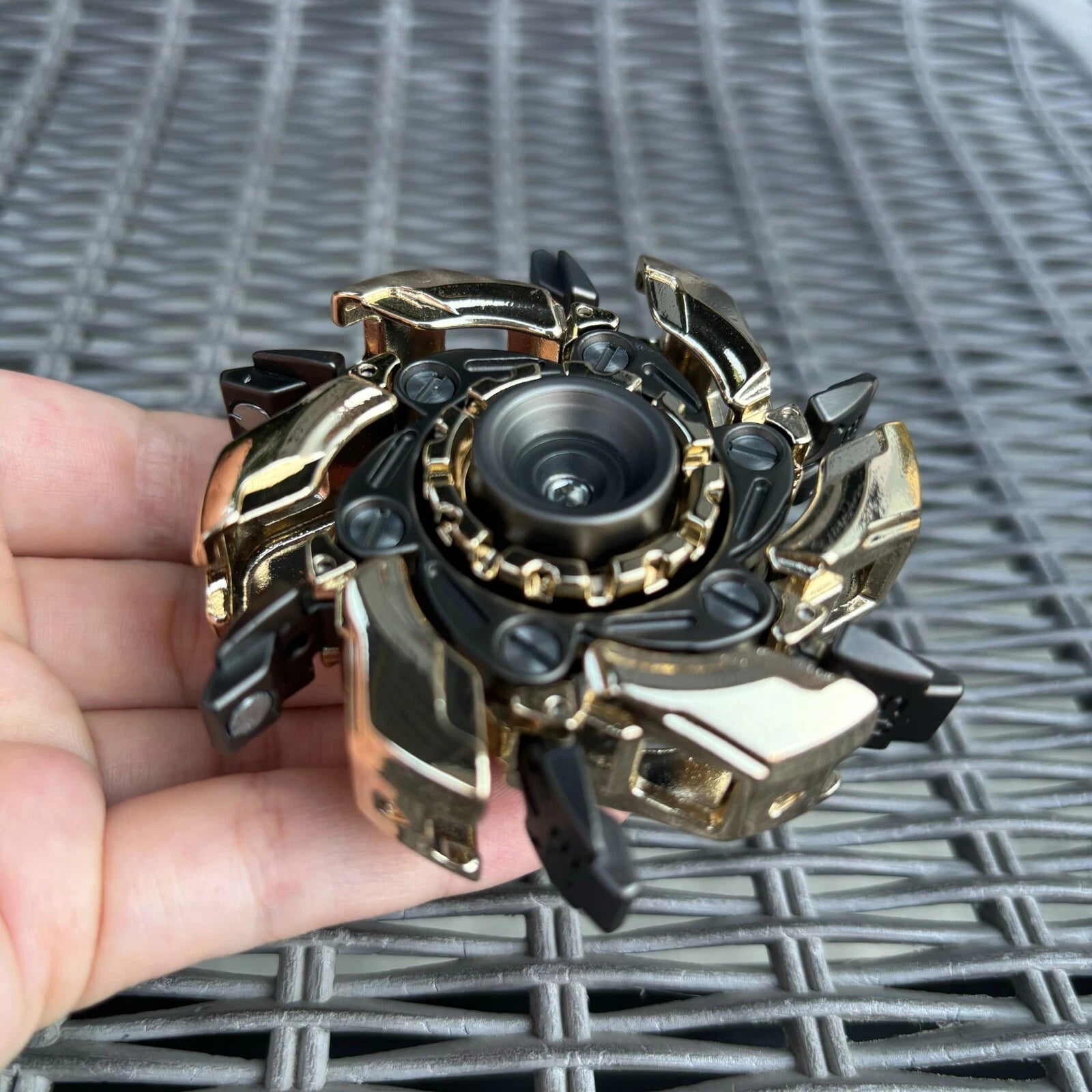 EDC Fidget Grumpy 03 Fidget Spinner Pillbug Metal Beetle Finger Spinner Toy Gift 07FC0E-D4 - KOEEK