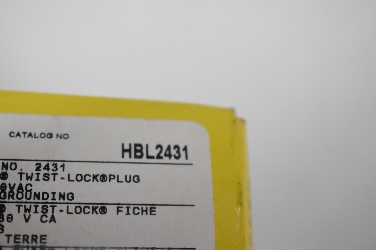 HBL2431 3 Phase Locking Plug - Black HUBBELL - KOEEK