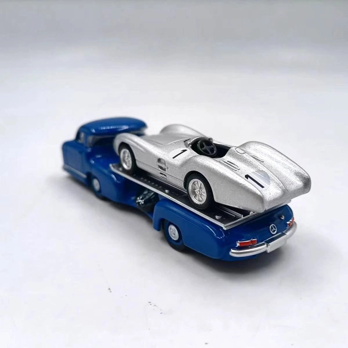 1:64 NOREV Mercedes-Benz Truck Transporter Diecast Metal Model Car Carrier NOREV - KOEEK