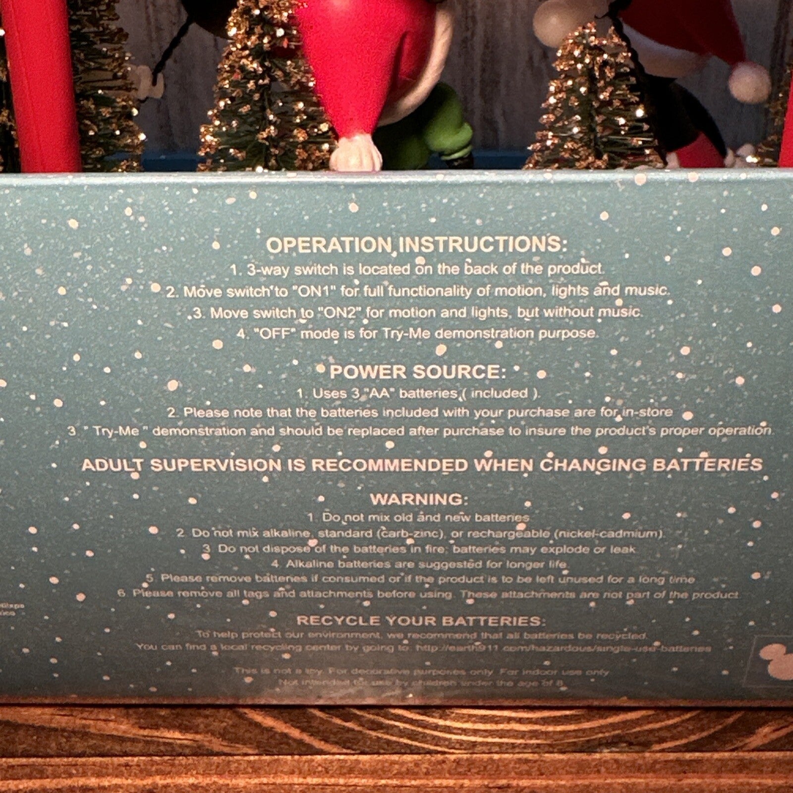 !  Disney Christmas Mickey & Minnie Mouse Animated Lighted Campfire Musical DISNEY - KOEEK