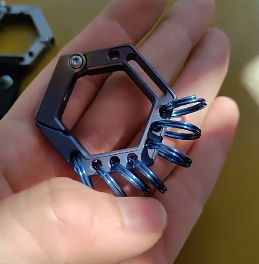 EDC Titanium Hexagon Key chain Carabiner Pendant Outdoor Connectors w/ 5 Rings 07FC0E-D4 - KOEEK
