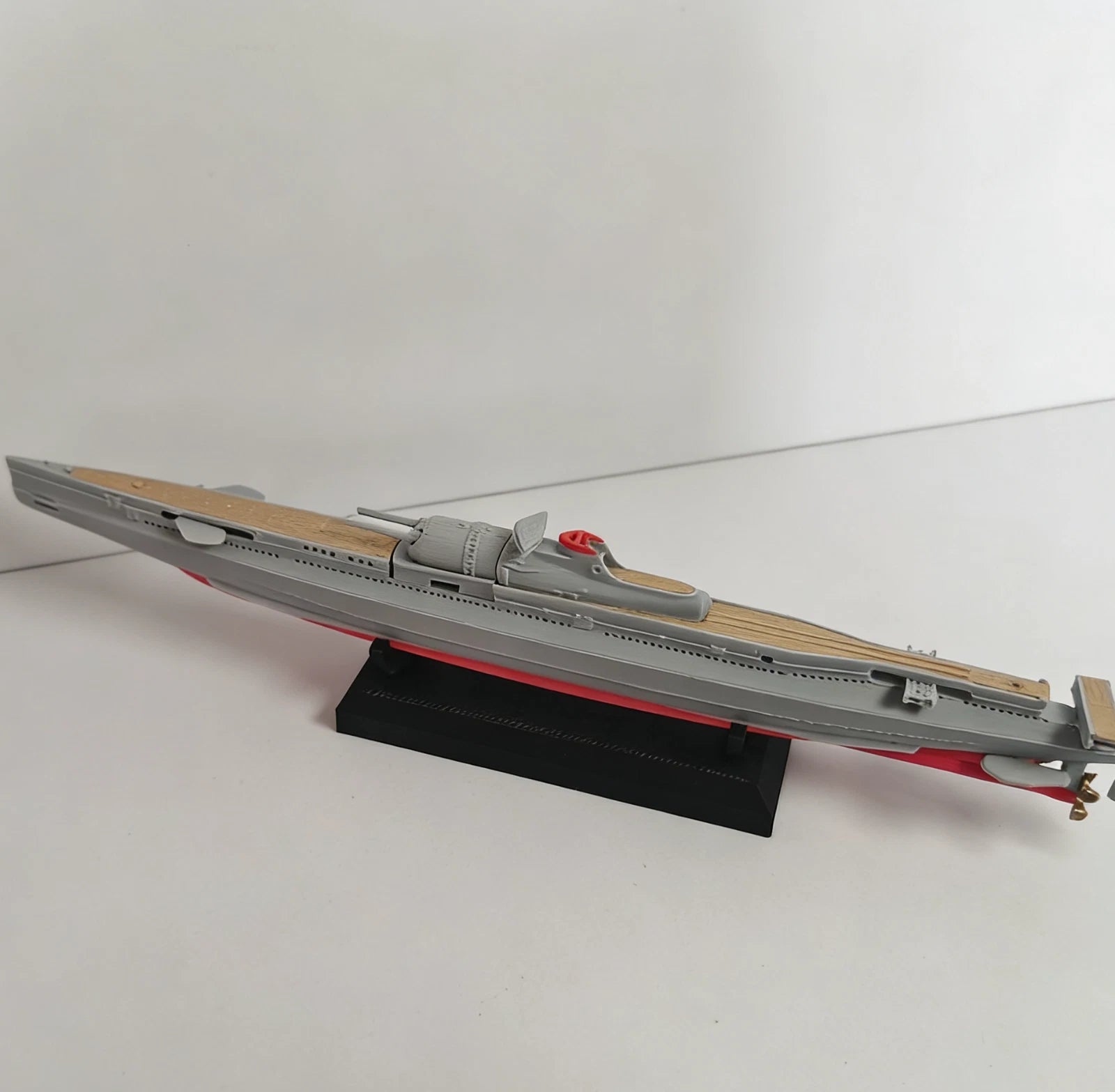 French SubmarineSurcouf WWII Largest Cruiser Submarine Heavy Guns Finished Model 07FC0E-D4 - KOEEK