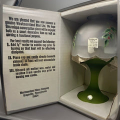 Vtg Westmoreland Frosted Glass Christmas Fairy Lamp With Holly Leaves & Berries WESTMORELAND - KOEEK