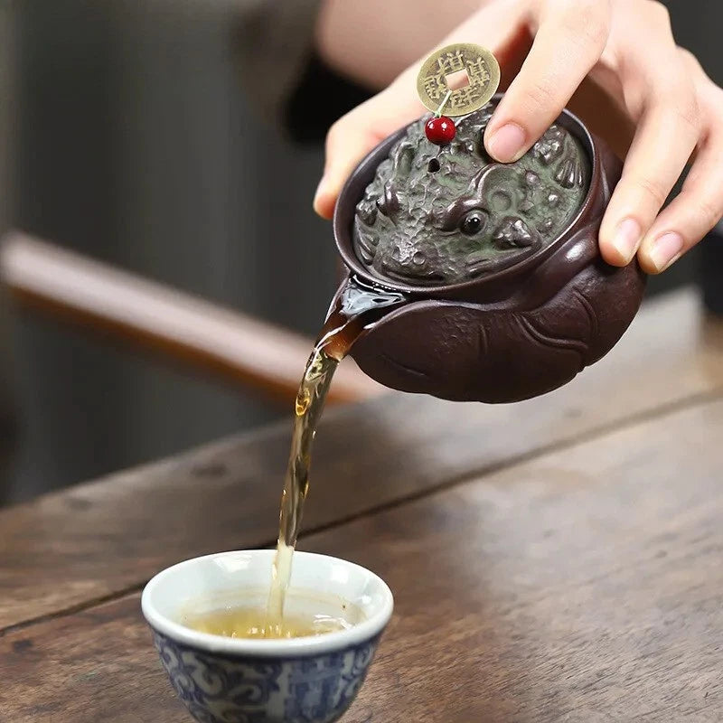 160ml Yixing Purple Clay Handmade Golden Toad Hand Grab Pot Tea Kettle Teaware 07FC0E-D4 - KOEEK