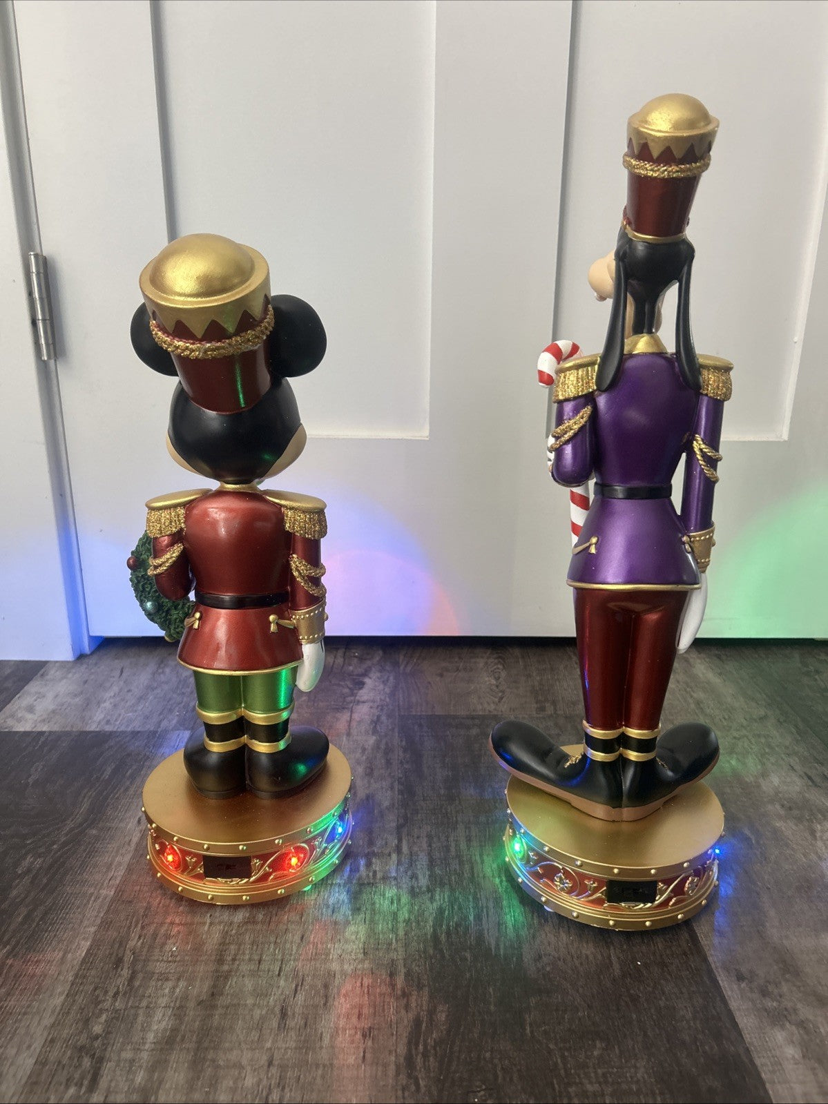 Disney Christmas Mickey Mouse & Goofy 18” NUTCRACKER SET Lights & Music Statues DISNEY - KOEEK