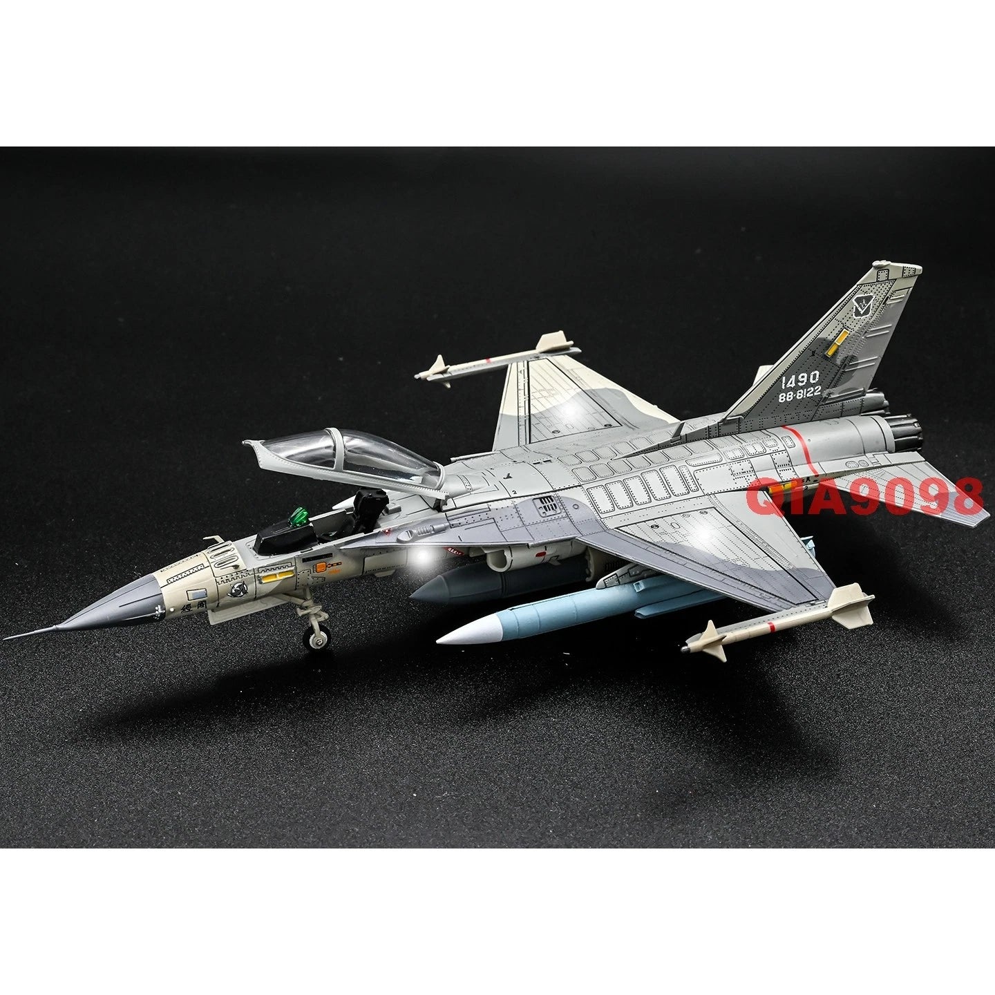1/72 Scale Taiwan F-CK-1 Indigenous Defence Fighter Gray Color Metal Model 07FC0E-D4 - KOEEK