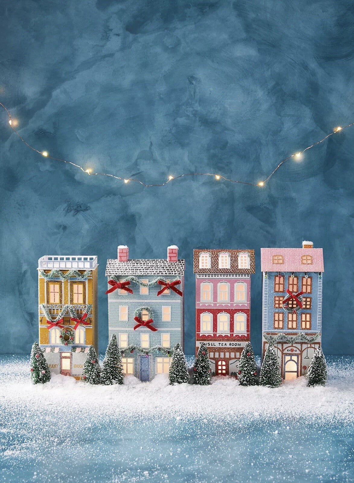Anthropologie George & Viv Light-Up Holiday Village Townhouse Mint House Green ANTHROPOLOGIE - KOEEK