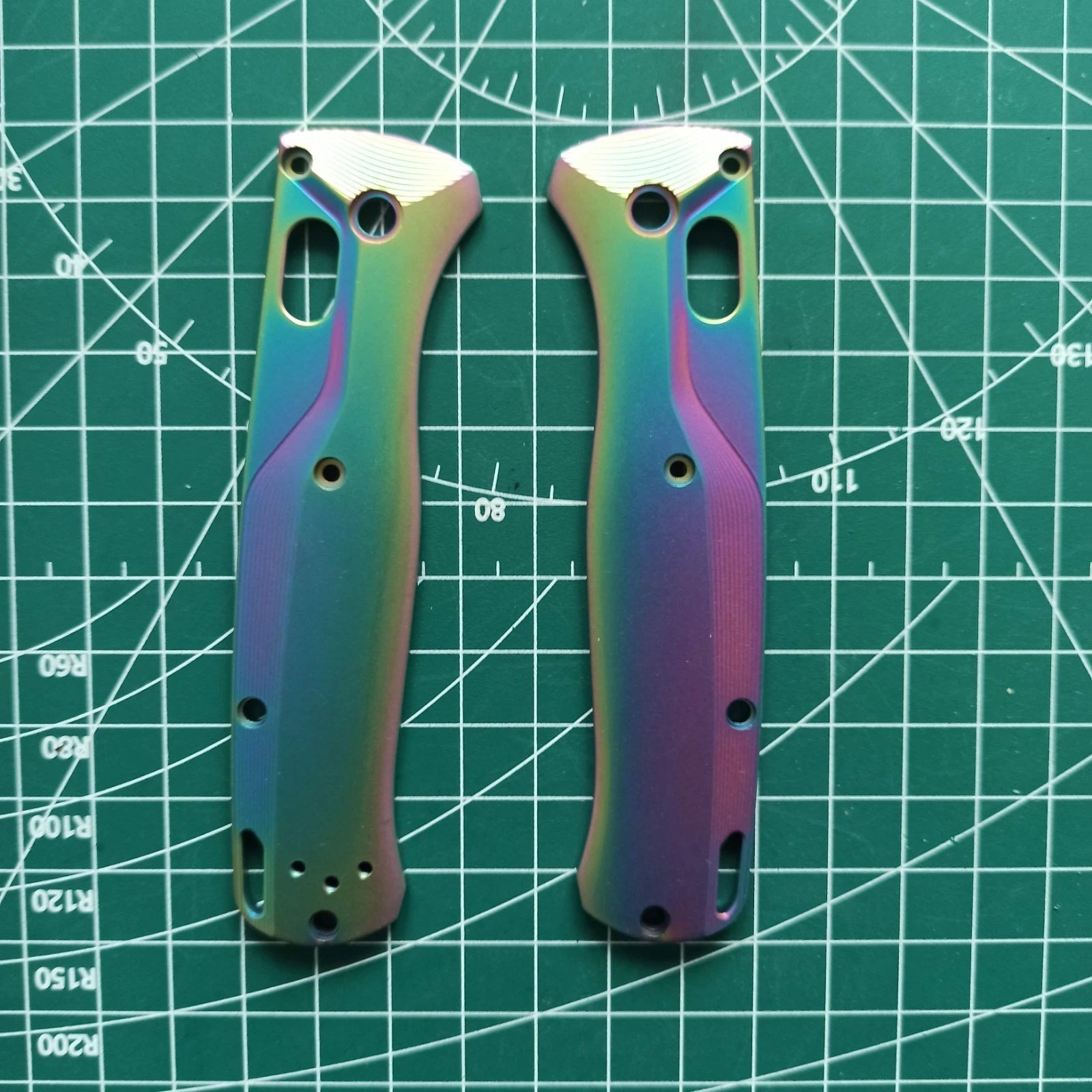 1 Pair Colorful Titanium Alloy Knife Handle Scales for Benchmade Bugout 535 07FC0E-D4 - KOEEK