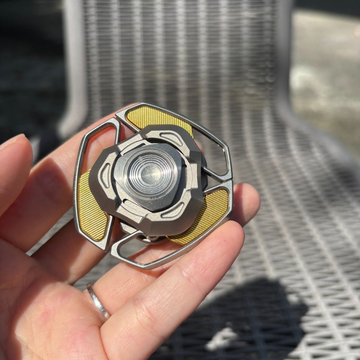 EDC Fidget Spinner Morphing Fingertip Gyro Hand Spinner Nail Gyro Fidget Toys 07FC0E-D4 - KOEEK