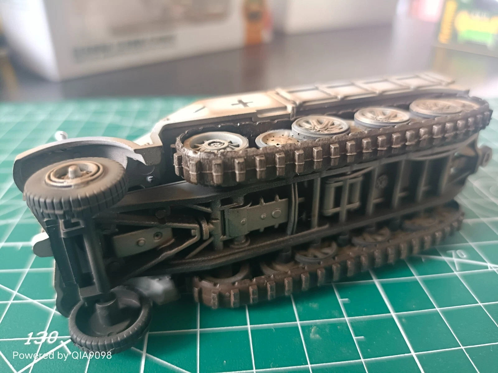 1:72 Scale WWII German Sd .Kfz.7/2 Flak37 Antiaircraft Gun Winter Painting Model 07FC0E-D4 - KOEEK