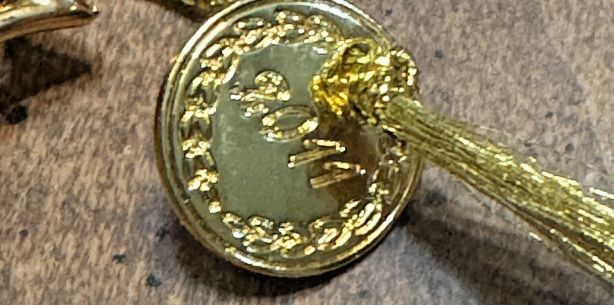 LENOX 2011 Annual Christmas Ball Ornament Porcelain Gold Garland Swag - MINT LENOX - KOEEK