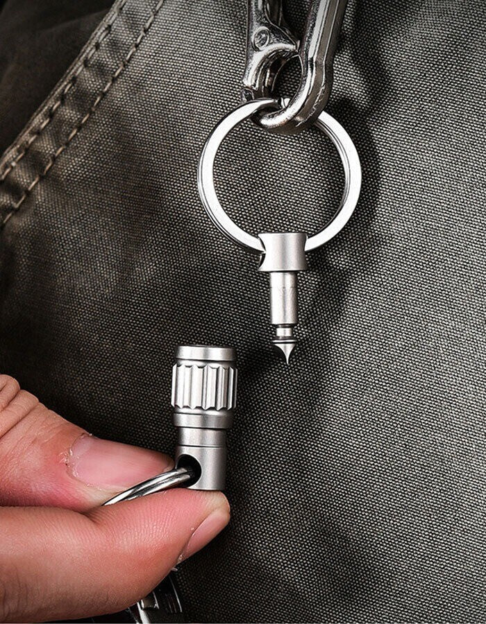 Titanium Quick Release Swivel Keychain EDC Car Key Holder with Double Key Rings 07FC0E-D4 - KOEEK