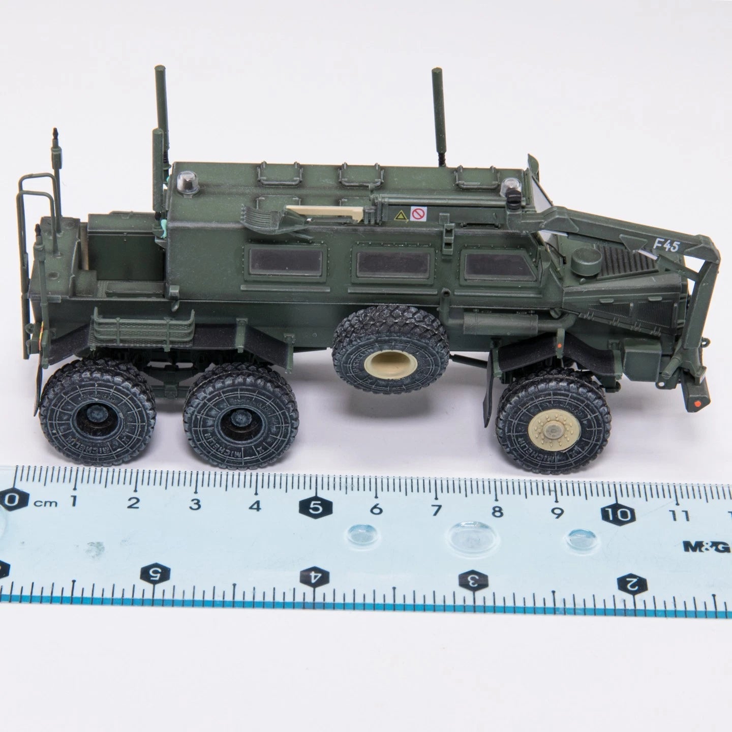 1:72 Scale U.S. Army Buffalo Engineering Force 2004 Baghdad Plastic Model 07FC0E-D4 - KOEEK