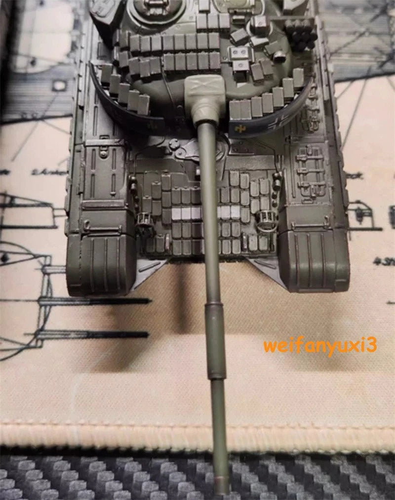 STOCK ARTISAN 1/72 Ukrainian T-72AV Main Battle Tank Painted Finished Toy Model ARTISAN - KOEEK