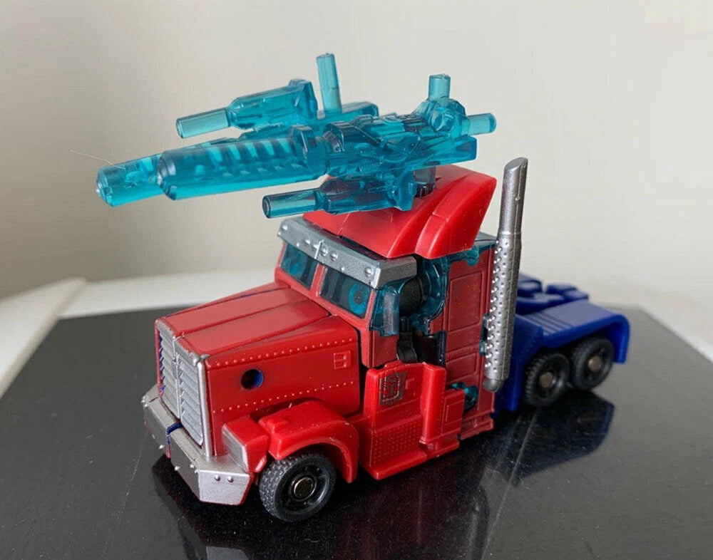 Hasbro Transformers Optimus Prime Cybervers Commander Action Figure In Stock HASBRO - KOEEK
