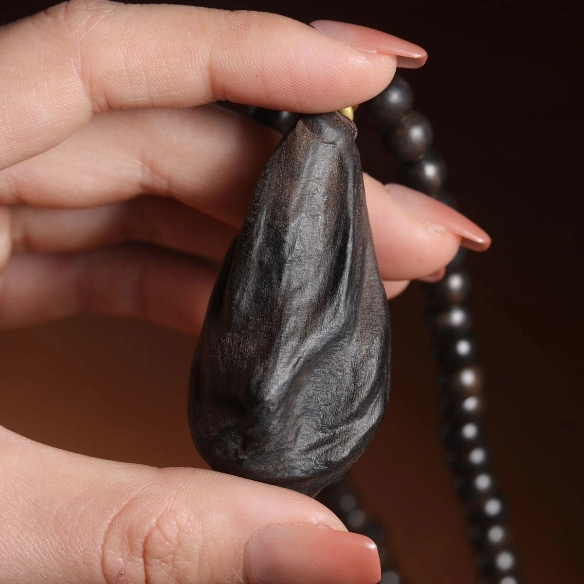 Favorite Agarwood Pendant Hanging Neck Black Oil Old Material Rosary Beads 07FC0E-D4 - KOEEK
