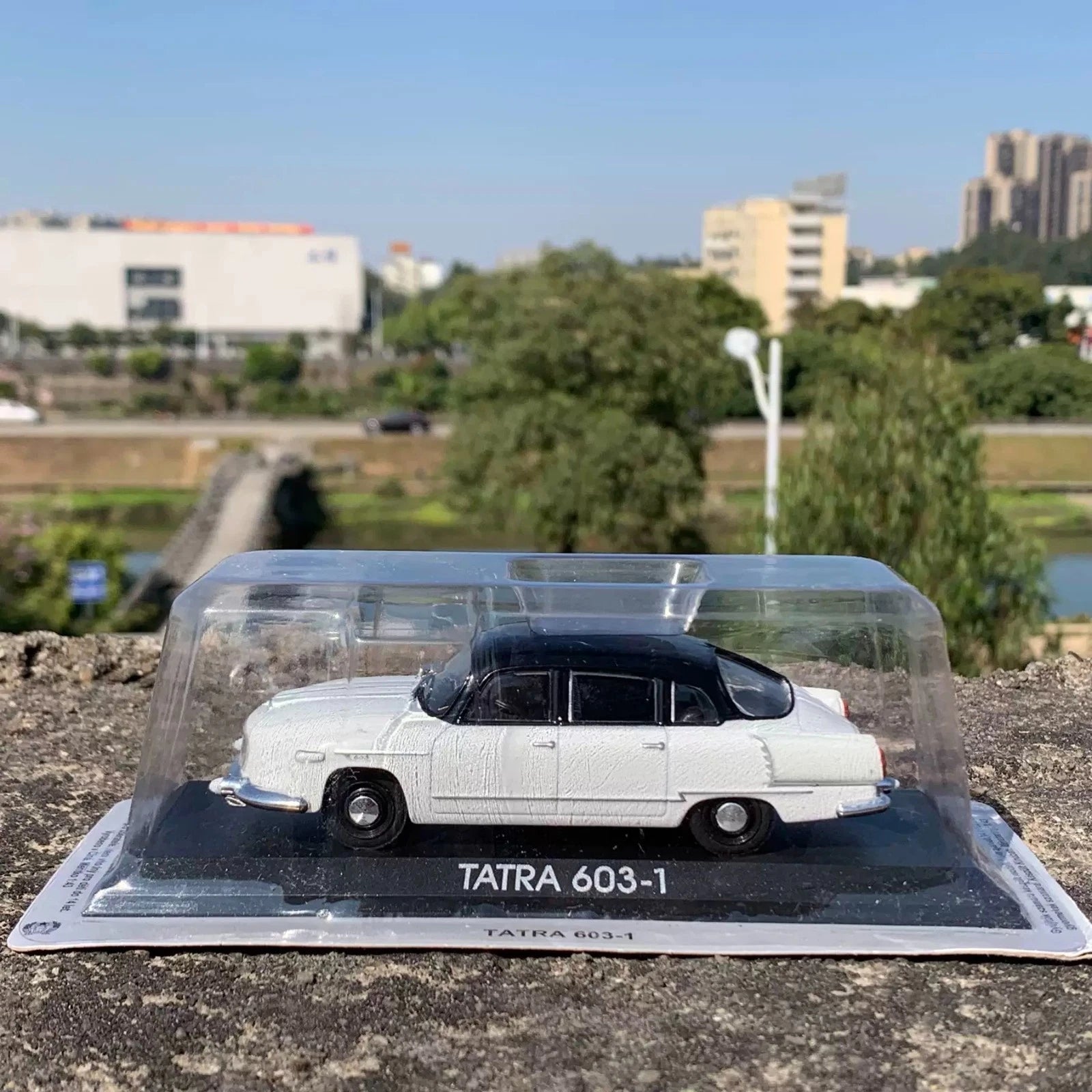 1:43 Tatra 603 White Vintage Car Model Soviet Era Diecast BodyPlasticChassis12CM 07FC0E-D4 - KOEEK