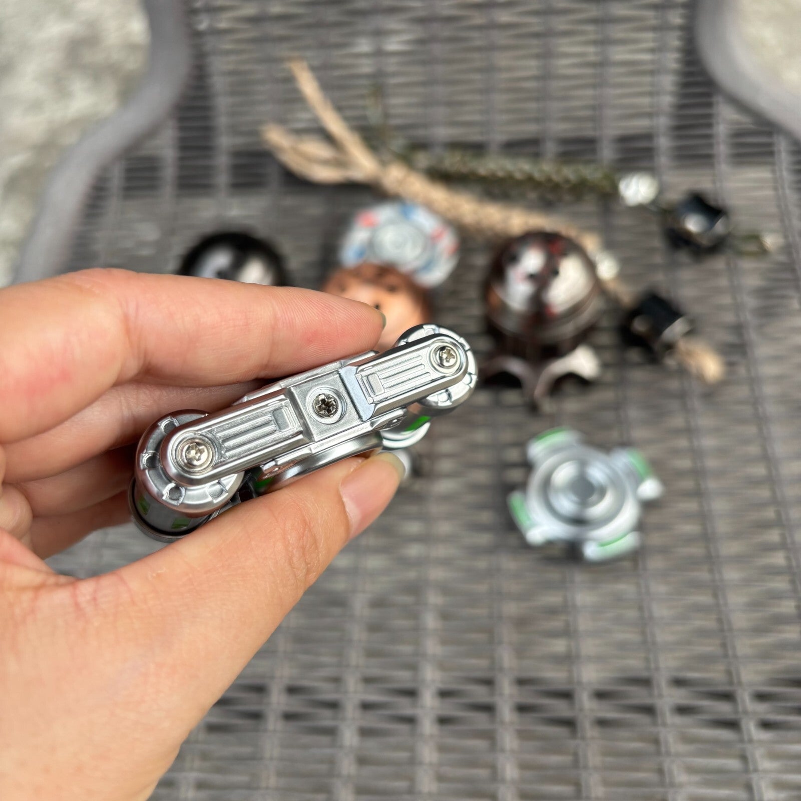 EDC Fidget Spinner Spinning Top Fidget Toys Relieve Adult Stress Magnetic Metal 07FC0E-D4 - KOEEK