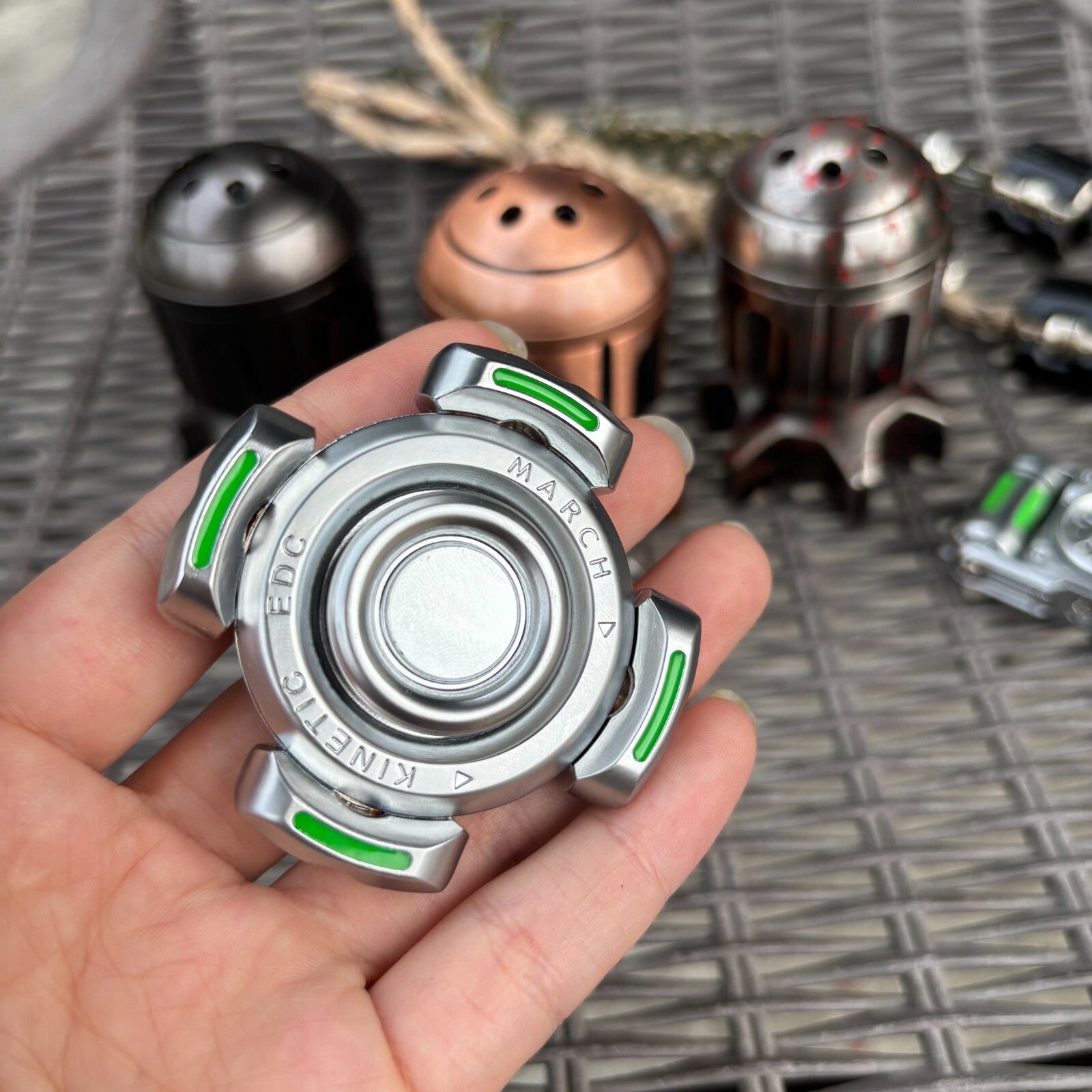 EDC Fidget Spinner Spinning Top Fidget Toys Relieve Adult Stress Magnetic Metal 07FC0E-D4 - KOEEK