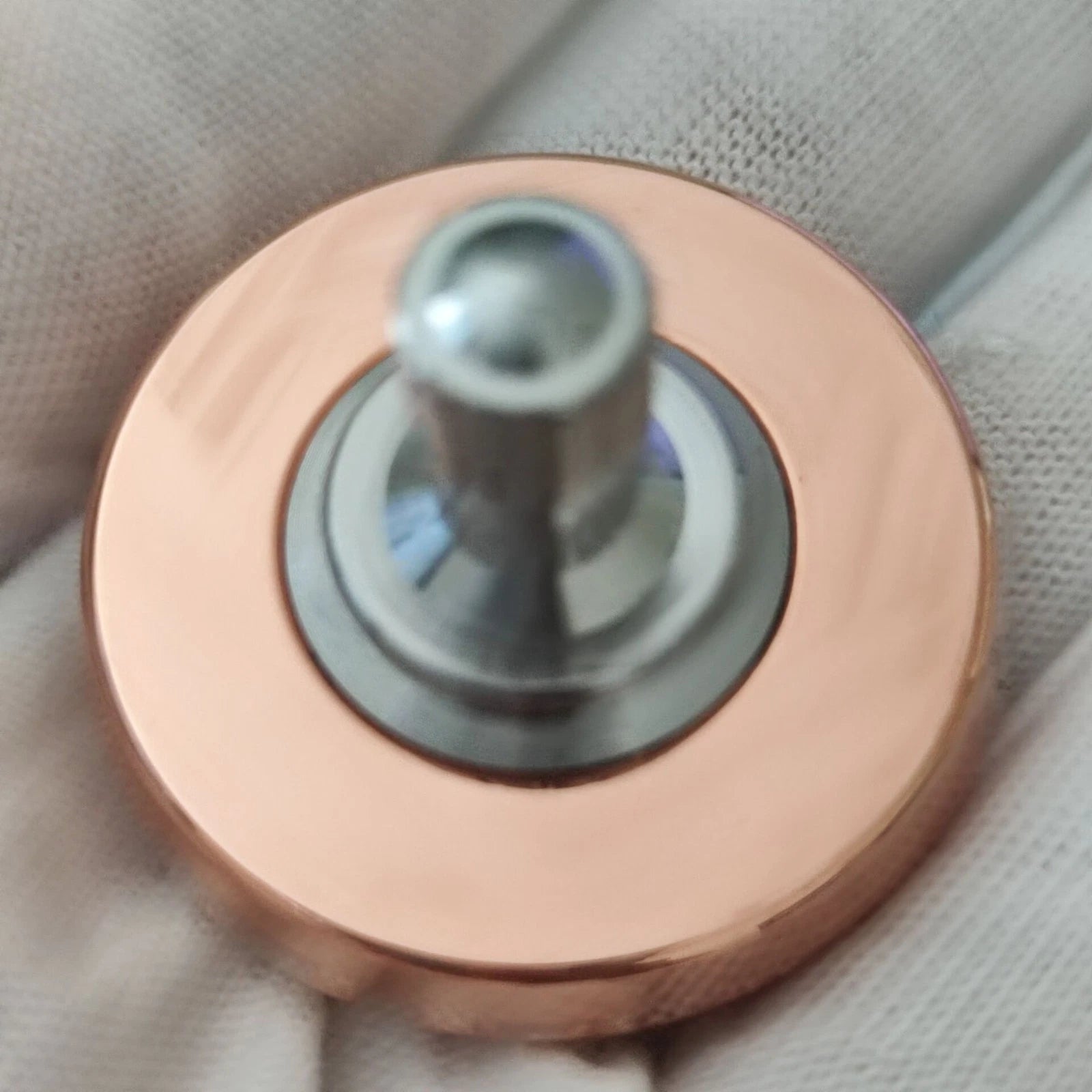 Titanium Copper Hand Twisting Spinning Tops Fingertip Top Hand Spinner Toys 07FC0E-D4 - KOEEK