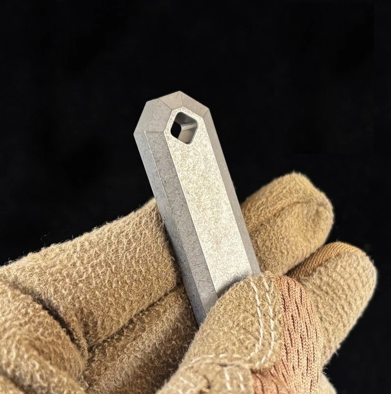 Titanium Alloy Pry Bar Crowbar EDC Pocket Outdoor Multi Tools Portable Keychain 07FC0E-D4 - KOEEK