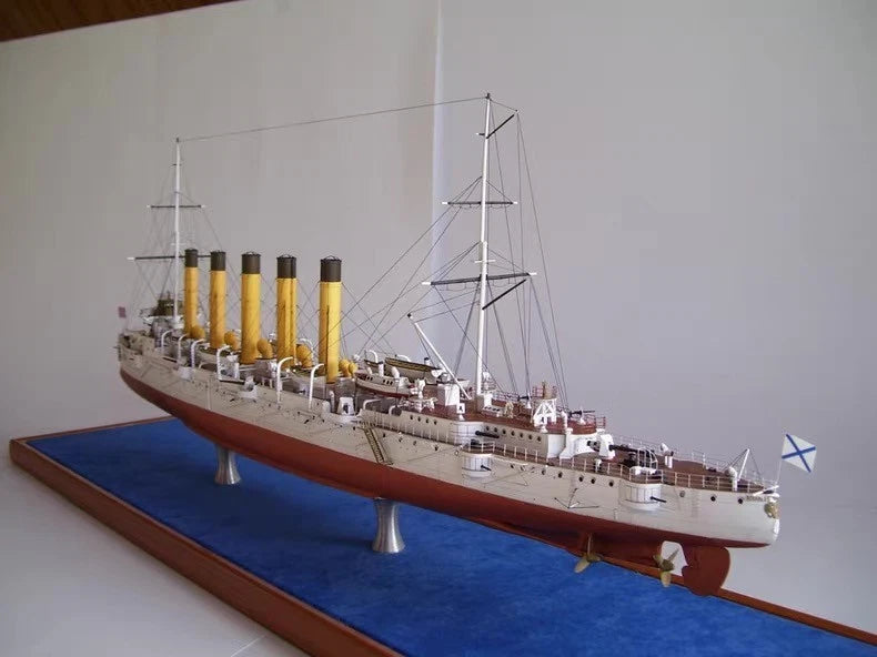 1/200 WWI Russian Askold Armored Cruiser Paper Model High Difficulty 07FC0E-D4 - KOEEK