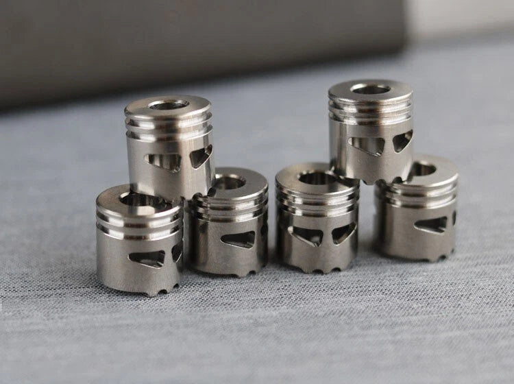 EDC Titanium Piston Skull Knife Bead Key Parachute Cord DIY Pendant Lanyard 07FC0E-D4 - KOEEK
