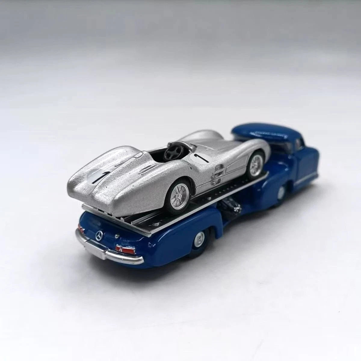 1:64 NOREV Mercedes-Benz Truck Transporter Diecast Metal Model Car Carrier NOREV - KOEEK