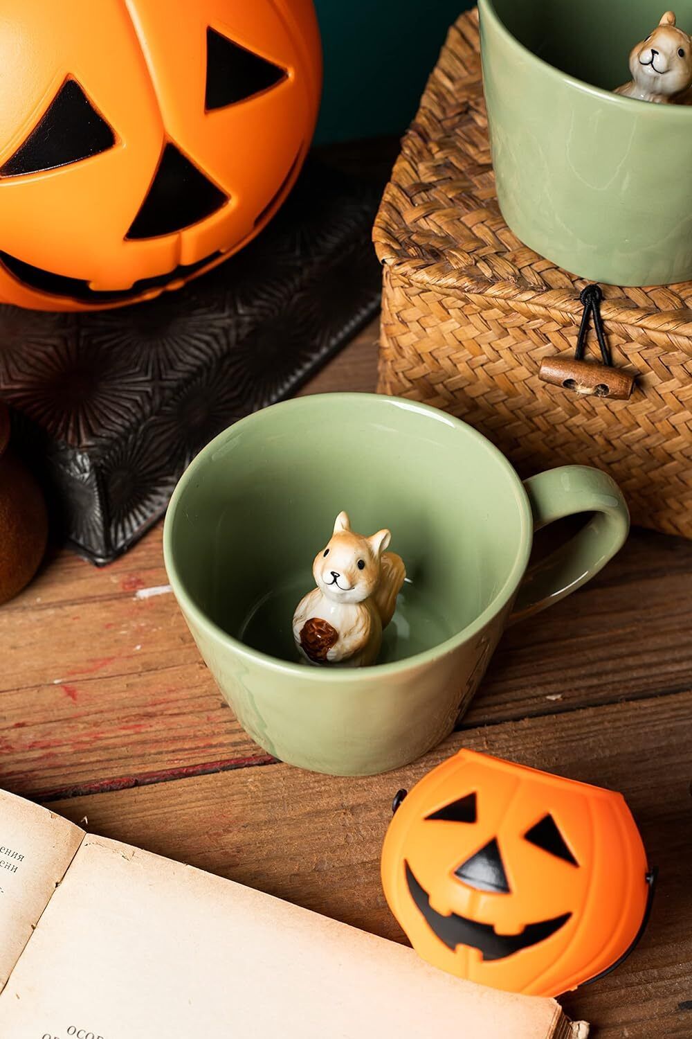 new DIHOclub Squirrel Ceramic Cup Hidden 3D Animal Inside Mug,Cute Light Green