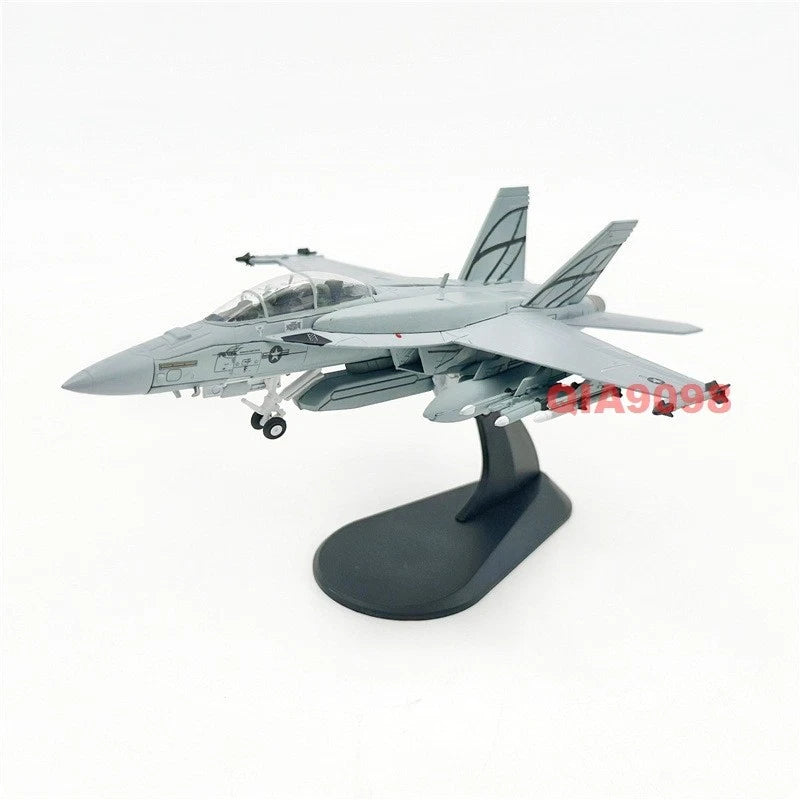 1/100 US Navy F/A-18 Aircraft Carrier-based Aircraft Metal + Plastic Model 07FC0E-D4 - KOEEK