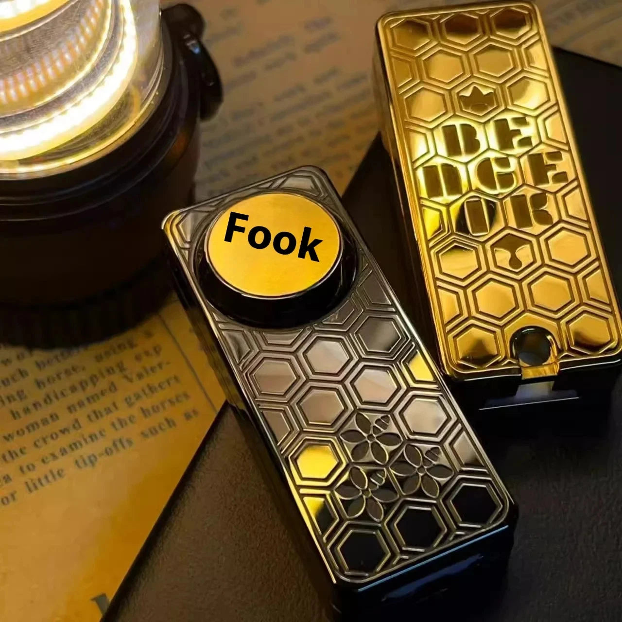 Queen Bee Stinger EDC Mechanical Push Card Fidget Stress Relief Toy 07FC0E-D4 - KOEEK