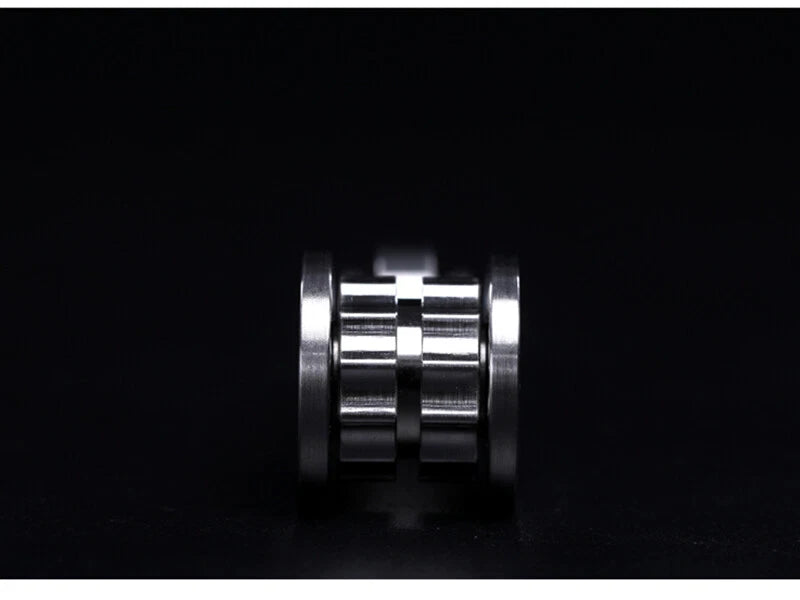 Creativity Metal Swing Gyroscope Fingertips Spinning Top Gearwheel Gyro EDC Toy 07FC0E-D4 - KOEEK