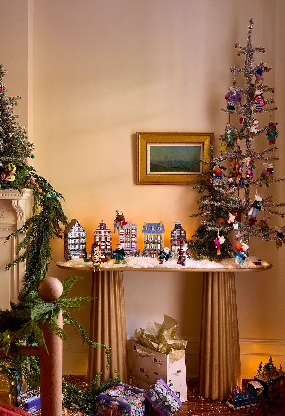 Anthropologie Light-Up Holiday Village Pink Blitzen Bakery Emily Taylor  2024 ANTHROPOLOGIE - KOEEK