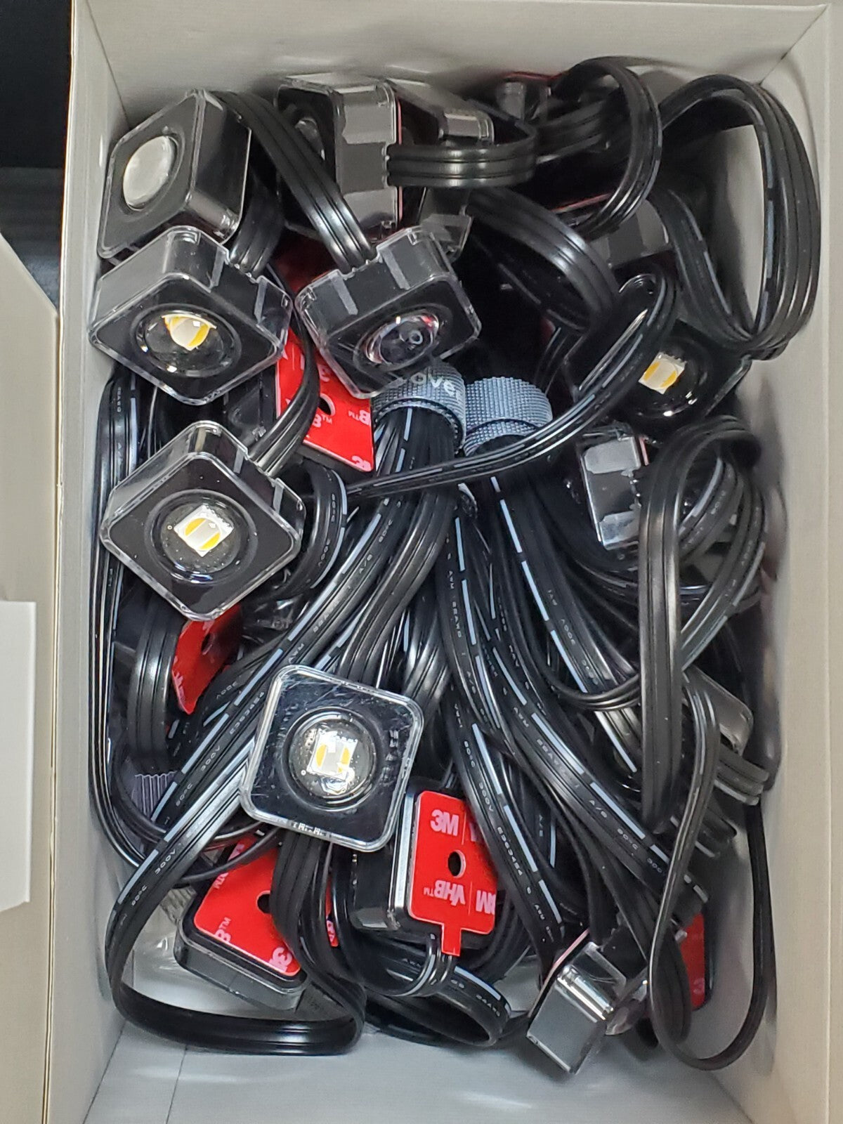 Govee 100ft RGBICW Black Permanent Outdoor Lights Elite GOVEE - KOEEK