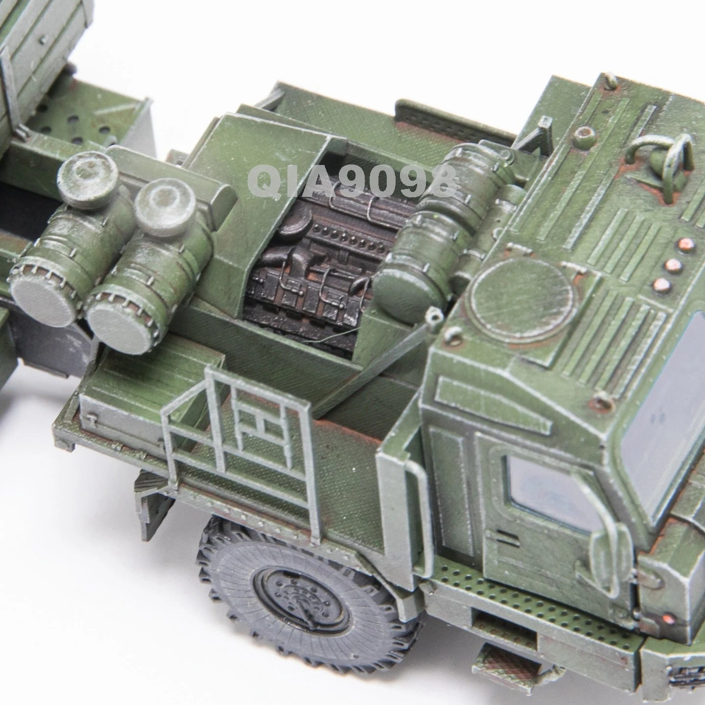 1/72 Scale Russian BAZ-6402 Military Supply Vehicle Green Resin Model 07FC0E-D4 - KOEEK