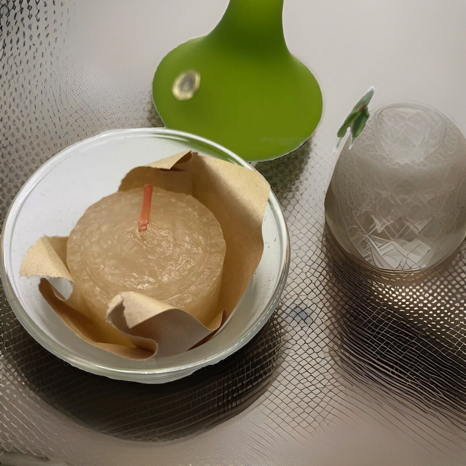 Vtg Westmoreland Frosted Glass Christmas Fairy Lamp With Holly Leaves & Berries WESTMORELAND - KOEEK