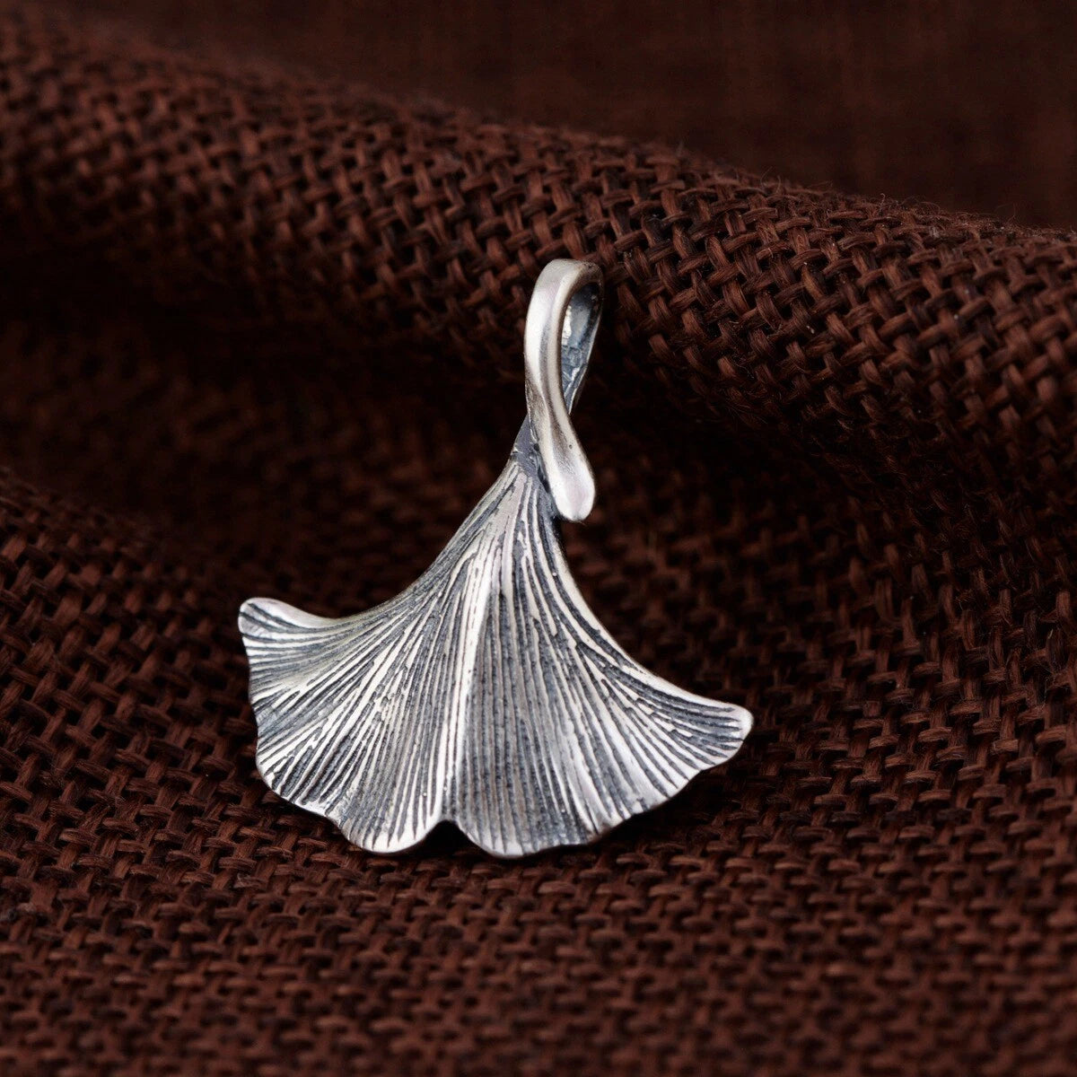 1 PC Small Retro Ginkgo Biloba Leaf Pendant 990 Sterling Silver Charm Pendant 07FC0E-D4 - KOEEK