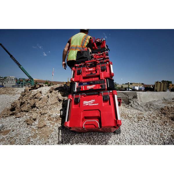 ny Milwaukee Tool 2950-20 M18 Packout Radio + oplader (kun værktøj)