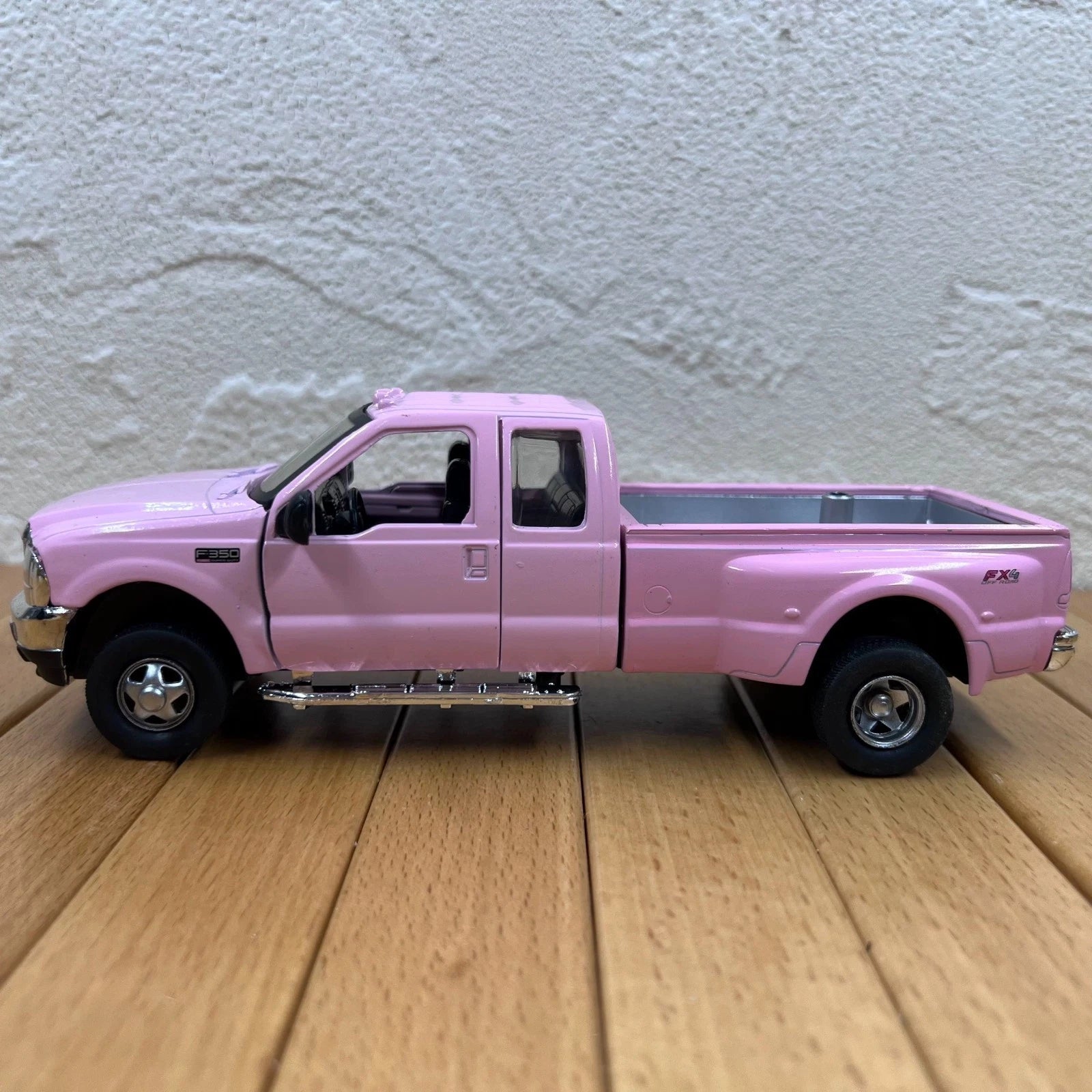 1/32 Pink Ford F-350 Diecast Model Off-Road Scene Decor Transport Vehicle Loose 07FC0E-D4 - KOEEK