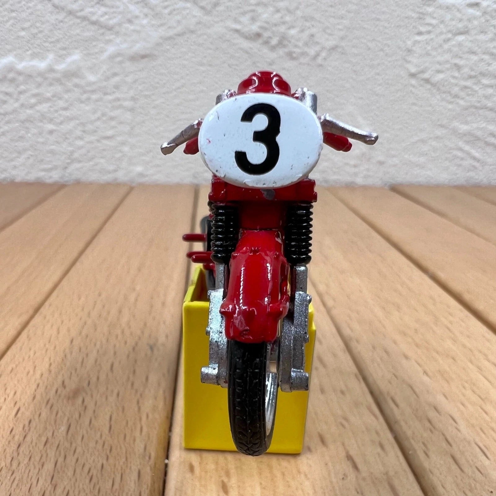 1/32 MV Agusta Classic Red Diecast Model Vintage Racing Motorcycle Display 07FC0E-D4 - KOEEK