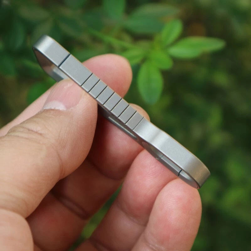 EDC Titanium Alloy Lightweight Key chain Carabiner Hang Buckle with Key Ring 07FC0E-D4 - KOEEK