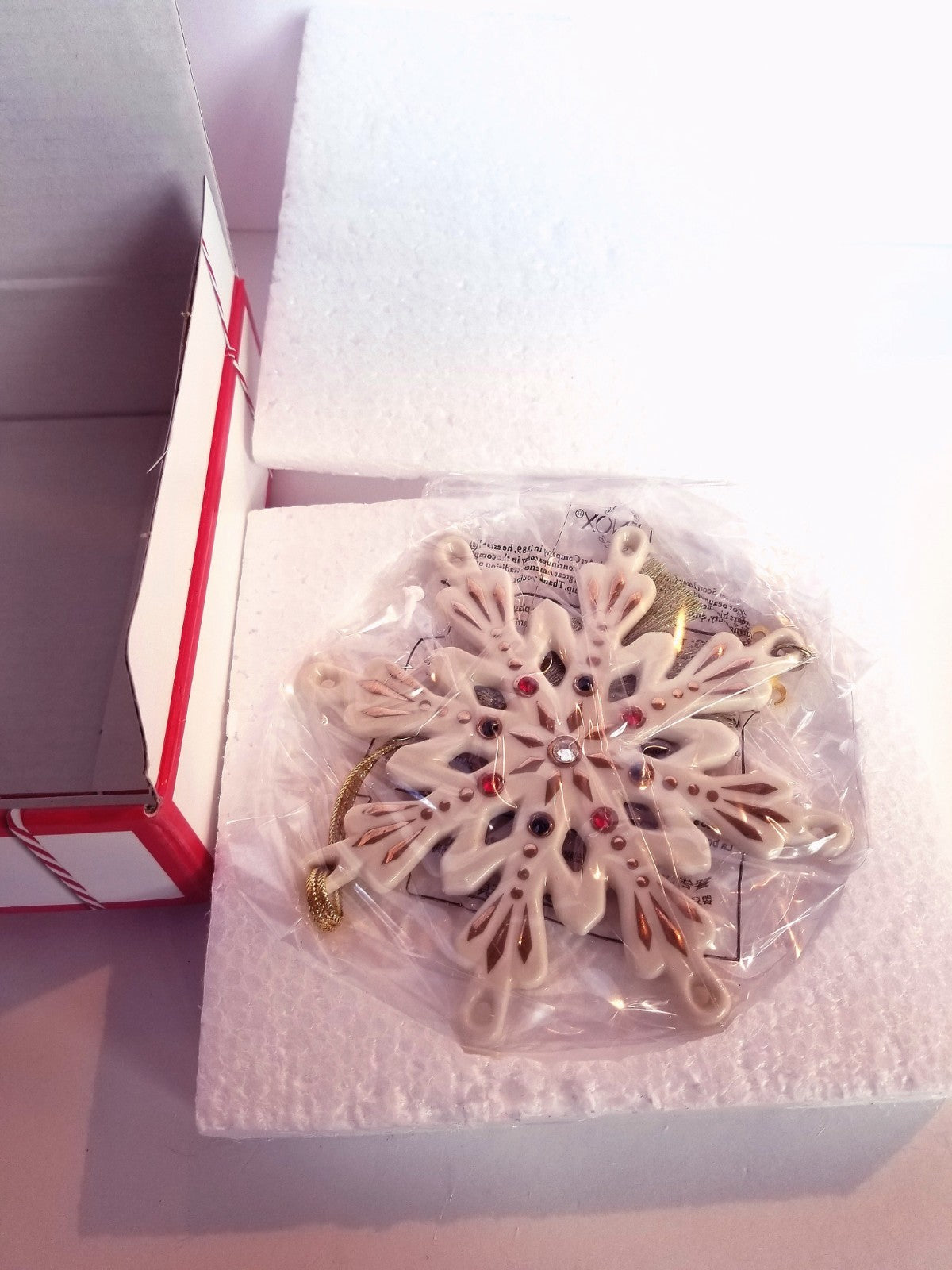 Lenox 2018 Annual GEMMED SNOWFLAKE Ornament LENOX - KOEEK