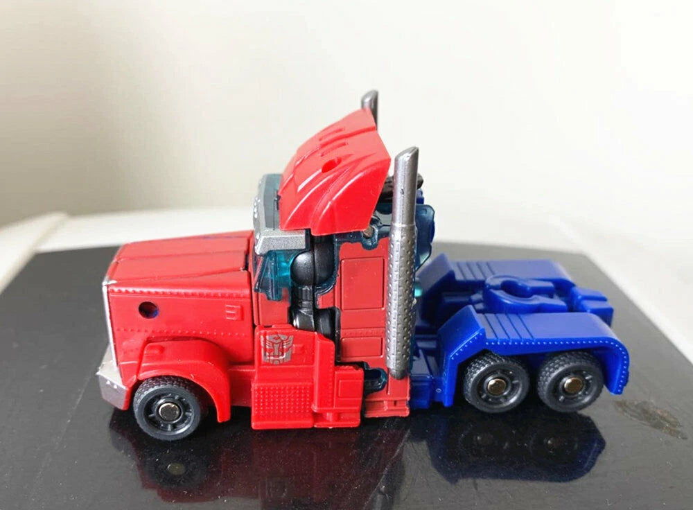 Hasbro Transformers Optimus Prime Cybervers Commander Action Figure In Stock HASBRO - KOEEK