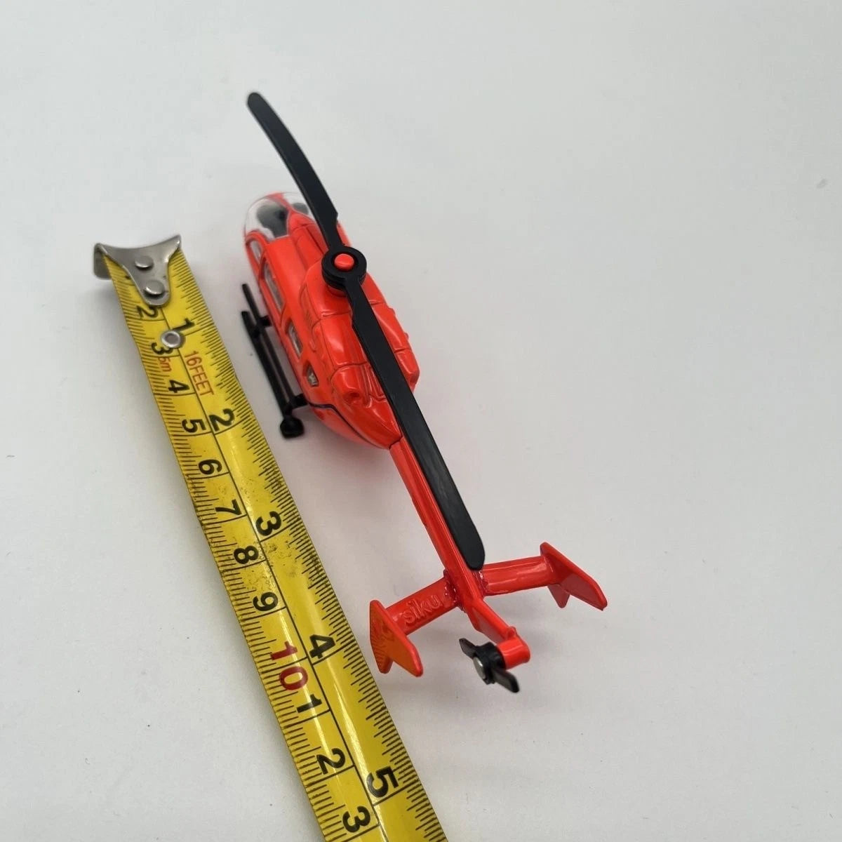 Siku Loose Rescue Helicopter Diecast Metal Model Rotating Rotors Toy Display SIKU - KOEEK