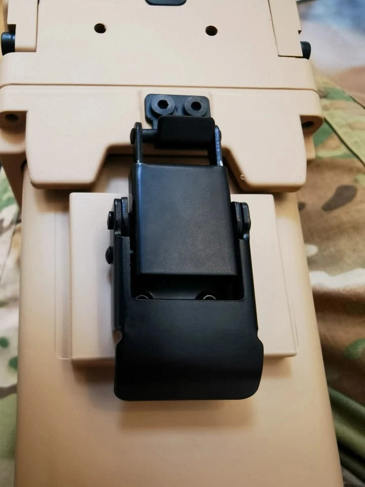 FCS PRC 117G Radio Military Surplus Replica Vehicle Radio With Handmic In Box FCS - KOEEK